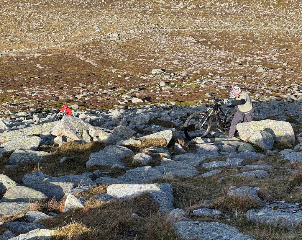 Mountain Bikes, Lochnagar